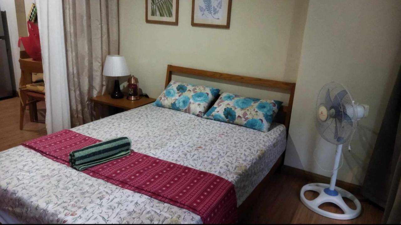 Sm Bicutan Lovely Home Manila Bagian luar foto