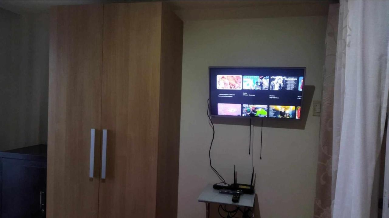 Sm Bicutan Lovely Home Manila Bagian luar foto